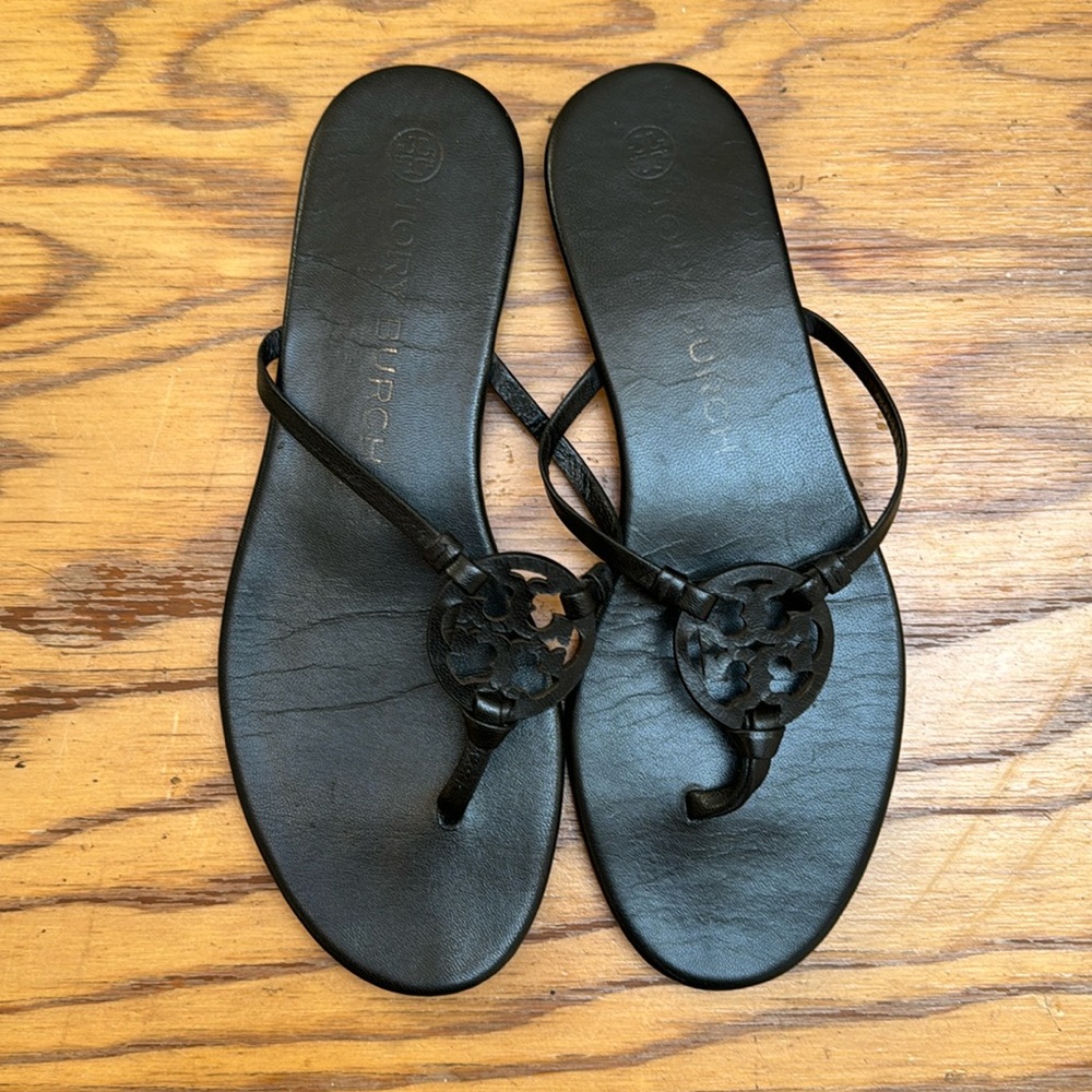 Tory Burch, Miller knotted black sandals, size 8 1/2 medium. Leather sole.